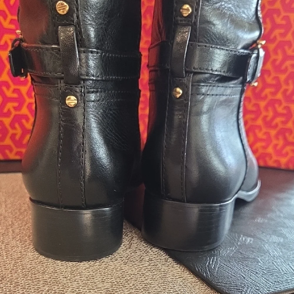 Tory Burch Black Leather Knee-High Riding Boots with Gold Hardware - Picture 4 of 6